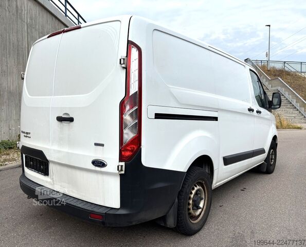 Dodávka s vysokou střechou FORD Transit Custom 2.0 TDCI ,260 Startup