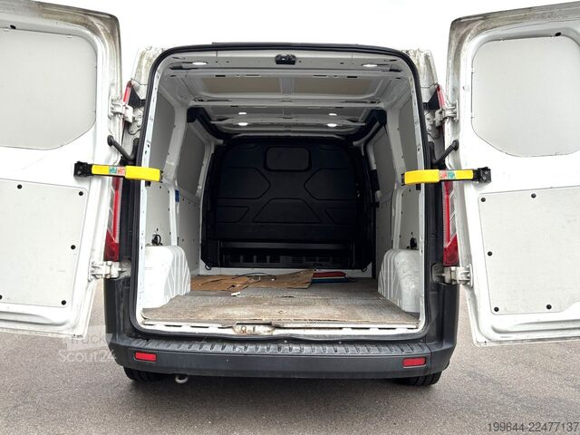 Dodávka s vysokou střechou FORD Transit Custom 2.0 TDCI ,260 Startup