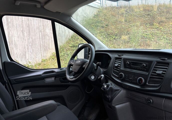 Dodávka s vysokou střechou FORD Transit Custom 2.0 TDCI ,260 Startup
