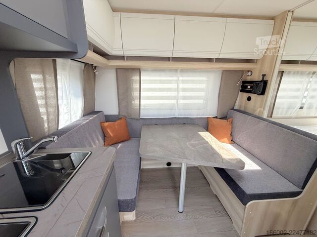 Caravana HOBBY De Luxe 400 SFe Modelljahr 2027 ausgestellt!