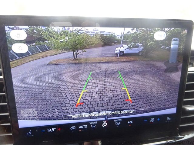 Microbuz FORD Transit Kombi 350 L2H2 Trend Autm SYNC4 ACC Kam