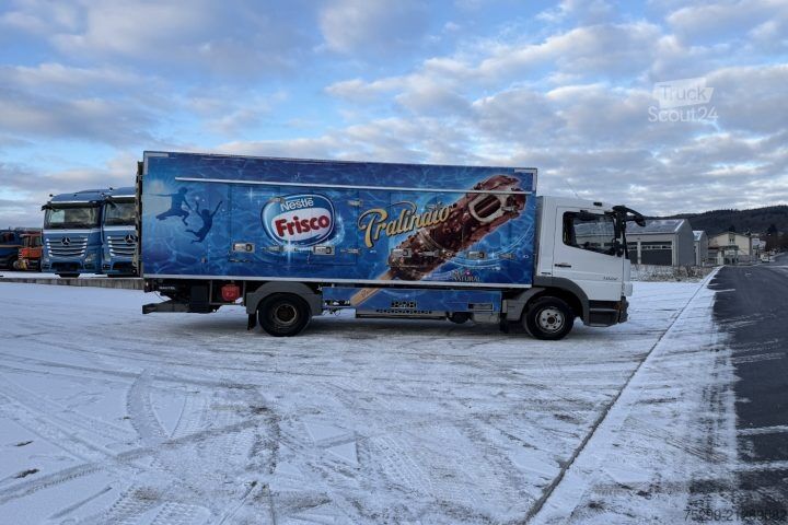 Camión frigorífico Mercedes-Benz Atego 1022 4x2 Kühlkoffer+HB / Swiss-Vehicle