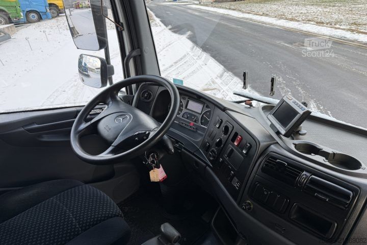 Camión frigorífico Mercedes-Benz Atego 1022 4x2 Kühlkoffer+HB / Swiss-Vehicle