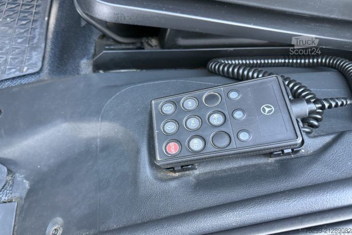 Camión frigorífico Mercedes-Benz Atego 1022 4x2 Kühlkoffer+HB / Swiss-Vehicle