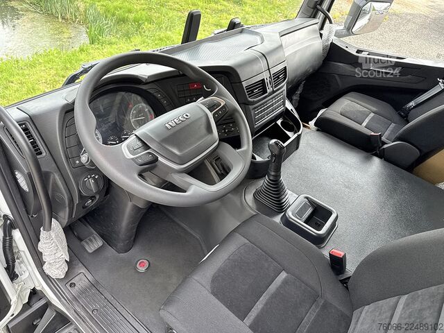 Chassis med førerhus Iveco T-Way AD380T47WH-3800 Chassis Cabin (13 units)