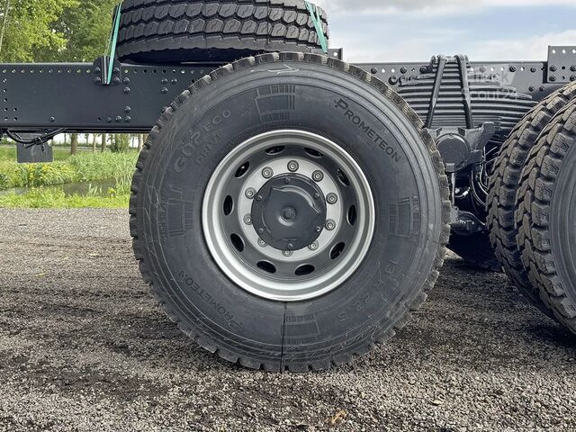 Chassis med førerhus Iveco T-Way AD380T47WH-3800 Chassis Cabin (13 units)