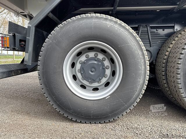 Kamion za otkači Iveco Trakker AD410T42H Tipper Truck