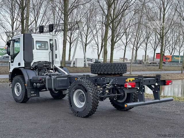 Chassis med førerhus Iveco EuroCargo 150 E28WS-4150 Chassis Cabin
