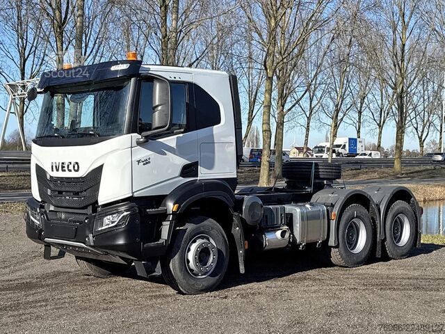 Standard-SZM Iveco T-Way AT720T43TH AT ADR Tractor Head (16 units)