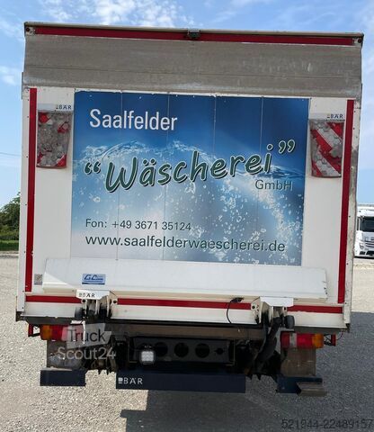 Sandučar kamion MAN TGL 12.250 Koffer Ladebordwand BÄR Navi