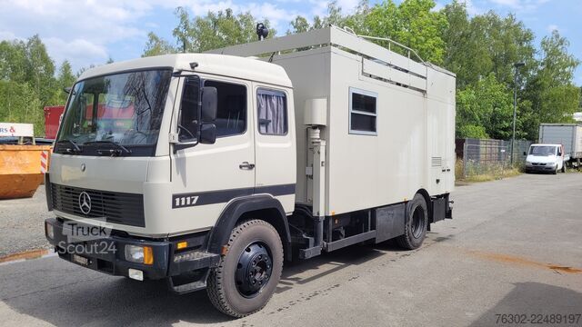 Camión caja Mercedes-Benz 1117 OM 366  Iso Koffer Aggregat Tele M