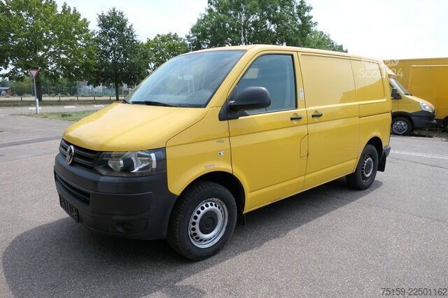 Umpikorja-auto VW T5 Transporter 2.0 TDI EURO-5 CoC 2xSCHIEBETÜR PARKTRONIK