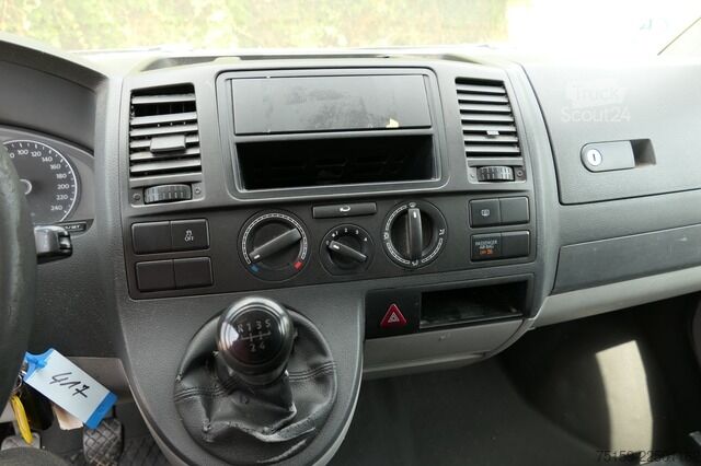Umpikorja-auto VW T5 Transporter 2.0 TDI EURO-5 CoC 2xSCHIEBETÜR PARKTRONIK