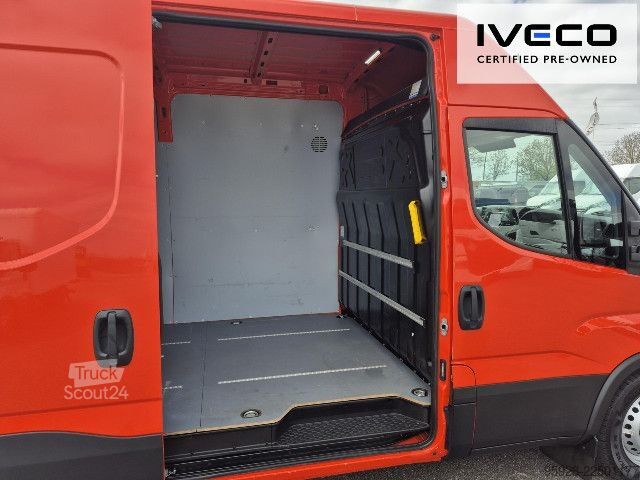 Skåpbil IVECO 35S14 V