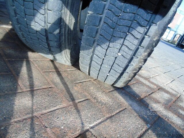 نظام ذراع الخطاف MAN TGL 8.150 + EURO 6