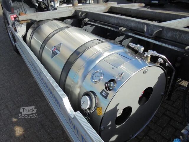 الهيكل مع كابينة السائق Scania G 340 + Euro 6 + LNG + Manual+BDF