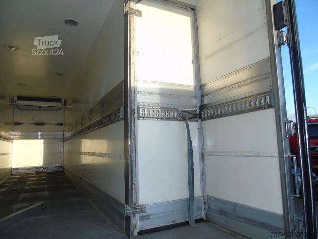 Transport chłodniczy/mrożony Scania P230 + carrier supra 950 + euro 5 + lift