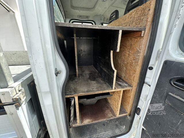 Pritschenwagen Iveco Daily 29L11 Doka  TÜV   AHK   2x VORHANDEN   REGAL