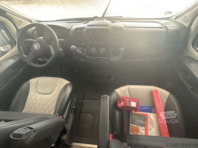 Obytné vozidlo 2023 Fiat Ducato Weinsberg CaraBus | Schaltgetriebe | Aufstelldach