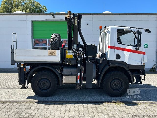 LKW mit Pritsche (offen) UNIMOG U20 / Palfinger PK 9001 + Funk