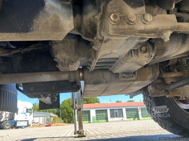LKW mit Pritsche (offen) UNIMOG U20 / Palfinger PK 9001 + Funk