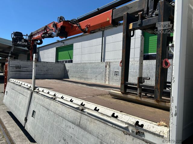 Ciężarówka z płaską platformą SCANIA P360 / Atlas 145 + Zange