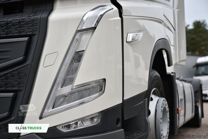 Standardowy ciągnik siodłowy VOLVO FH 460 Globetrotter XL Varios i-Save