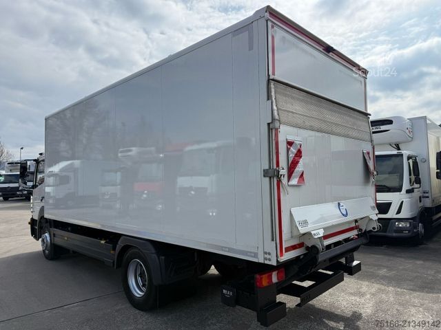 Vrachtwagen met bakwagen MERCEDES-BENZ ATEGO 1524 L Koffer 6,1 m LBW BÄR 1,5 T*NL 7,9 T