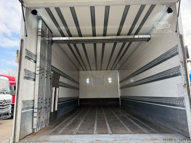 Vrachtwagen met bakwagen MERCEDES-BENZ ATEGO 1524 L Koffer 6,1 m LBW BÄR 1,5 T*NL 7,9 T