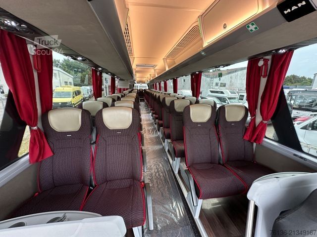 Tūrisma autobuss MAN Lions Coach R08 63 Sitze 3-Achsen 13.8m