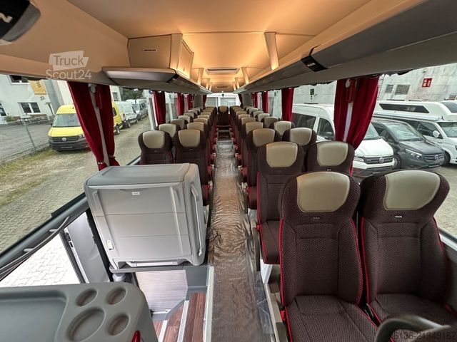 Tūrisma autobuss MAN Lions Coach R08 63 Sitze 3-Achsen 13.8m