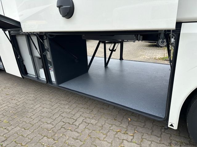 Tūrisma autobuss MAN Lions Coach R08 63 Sitze 3-Achsen 13.8m