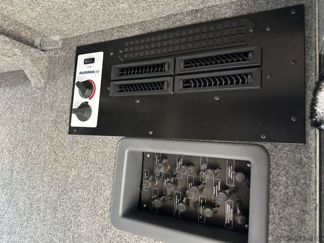 Tūrisma autobuss MAN Lions Coach R08 63 Sitze 3-Achsen 13.8m