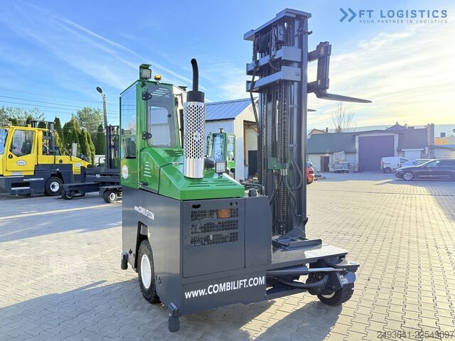 Dört yollu forklift Combilift C4000 GAS TRIPLEX 6900 FREE-LIFT CABIN