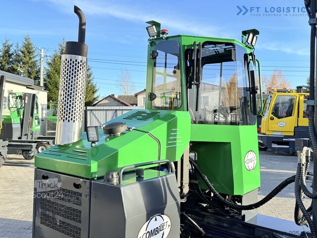 Dört yollu forklift Combilift C4000 GAS TRIPLEX 6900 FREE-LIFT CABIN