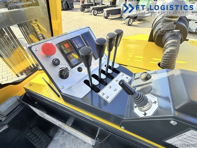 Dört yollu forklift Combilift CB2500 GAS TRIPLEX 6000 FREE-LIFT