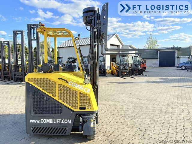 Dört yollu forklift Combilift CB2500 GAS TRIPLEX 6000 FREE-LIFT