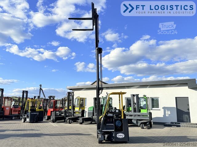Dört yollu forklift Combilift CB2500 GAS TRIPLEX 6000 FREE-LIFT