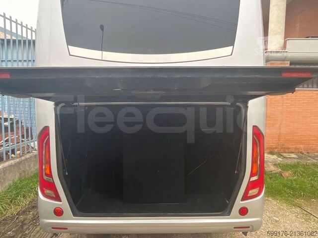 Turistični avtobus Mercedes-Benz Atego