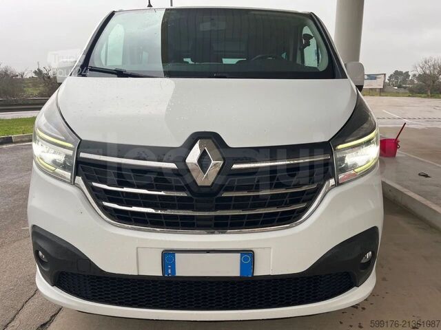 Dubă de livrări Renault Trafic
