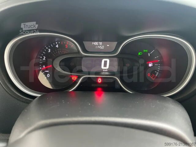 Dubă de livrări Renault Trafic