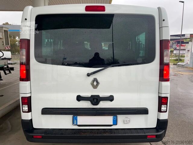 Dubă de livrări Renault Trafic