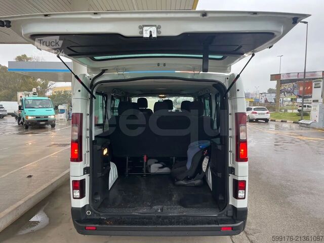 Dubă de livrări Renault Trafic