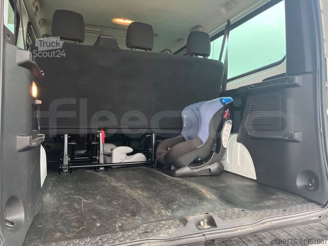 Dubă de livrări Renault Trafic