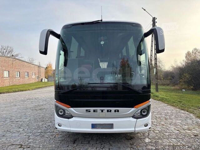 Tur aracı Setra S516
