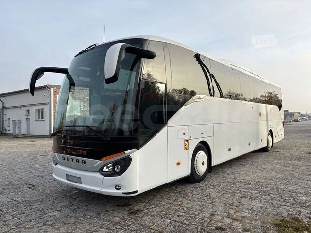 Tur aracı Setra S516