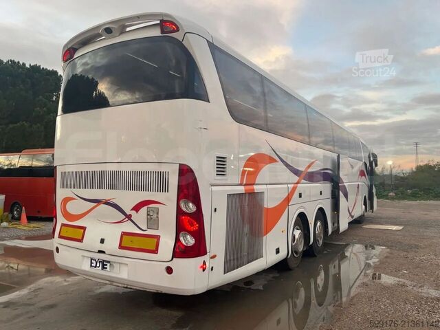 Turistični avtobus Volvo B13R