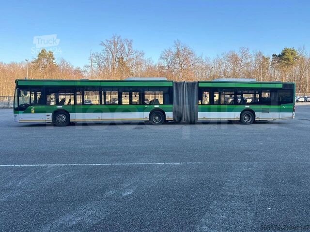 Autobús articulado Mercedes-Benz O 530