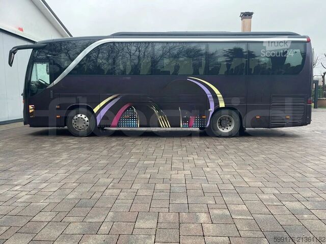Tourismus Setra S411