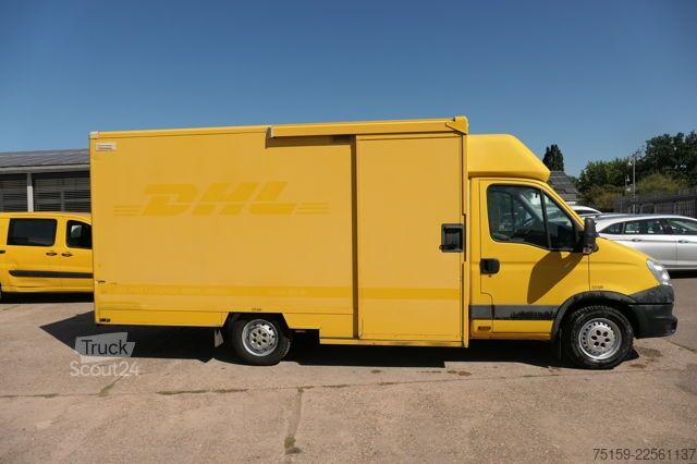 Furgone chiuso iveco Daily 35 S11 C30C AUTOMATIK KAMERA Regale LUFT DURCHGANG EURO-5 CoC
